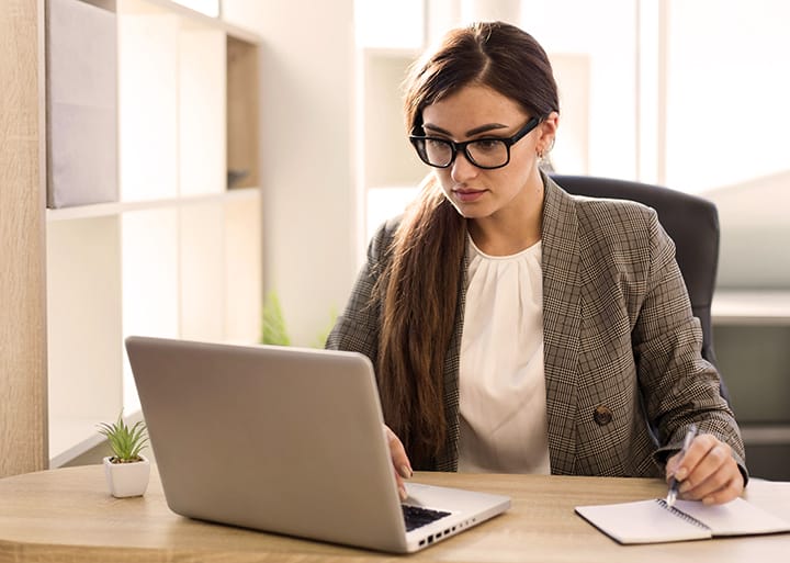 Why You Should Hire a WordPress Consultant?