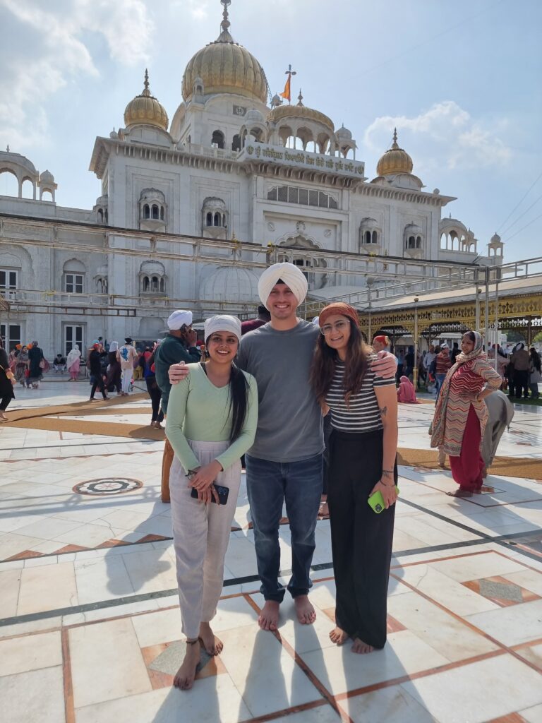 Delhi team at Bangla-sahib-gurudwara